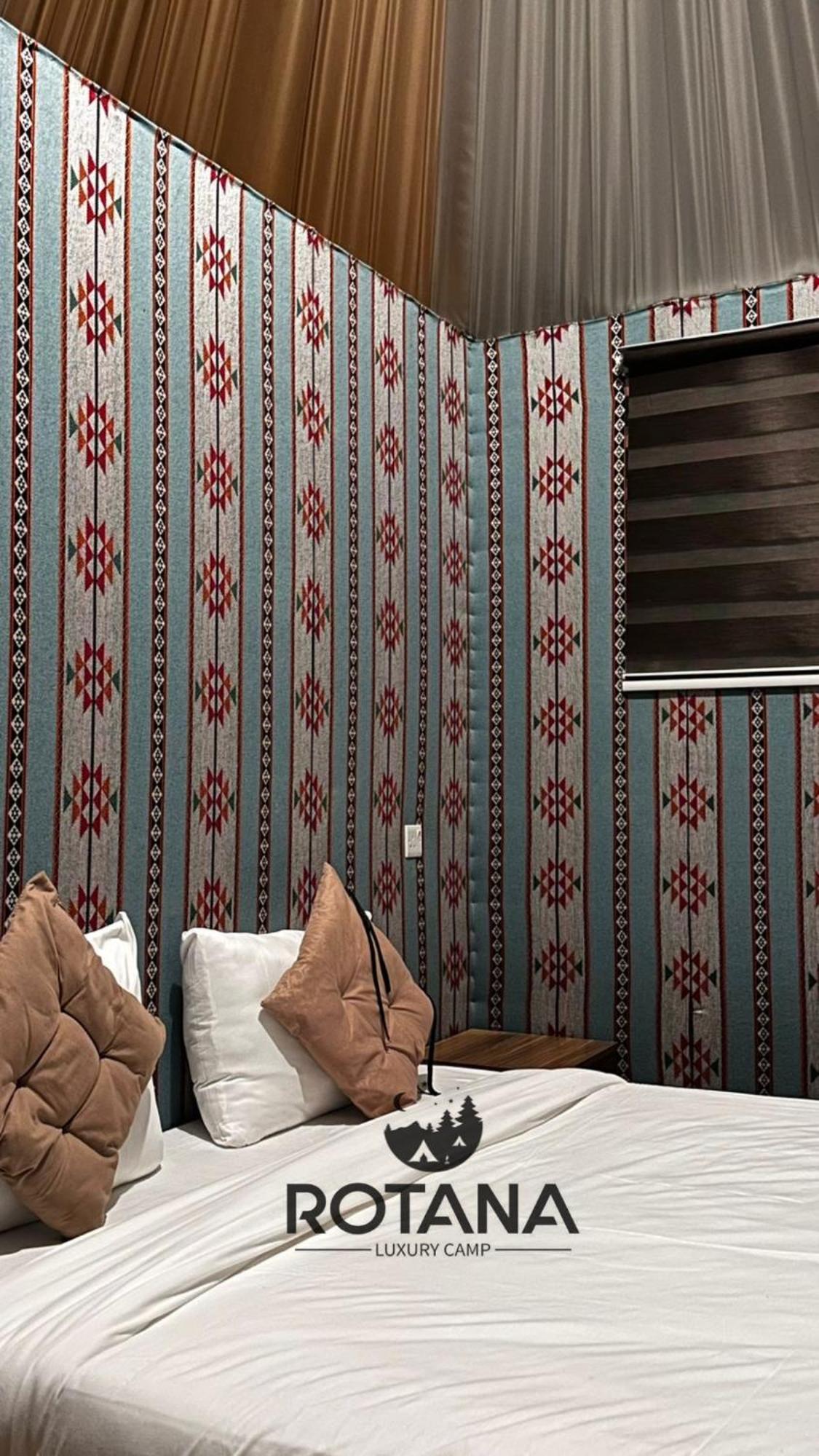 Hotel Rotana Luxury Camp Wadi Rum Esterno foto