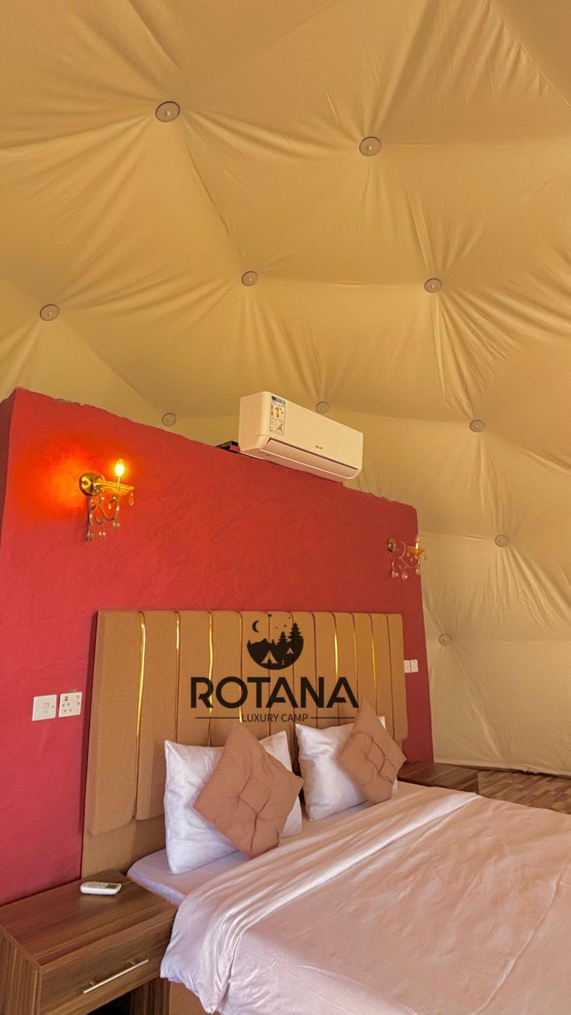 Hotel Rotana Luxury Camp Wadi Rum Esterno foto